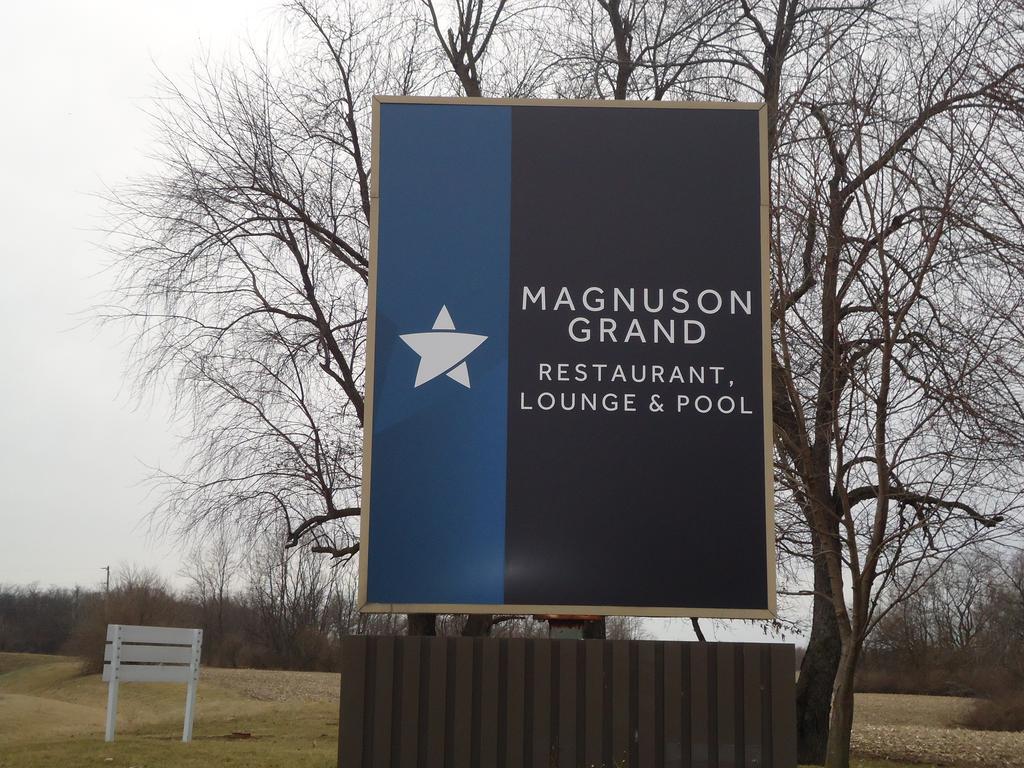 Magnuson Grand Hotel And Conference Center Raymond Exterior foto